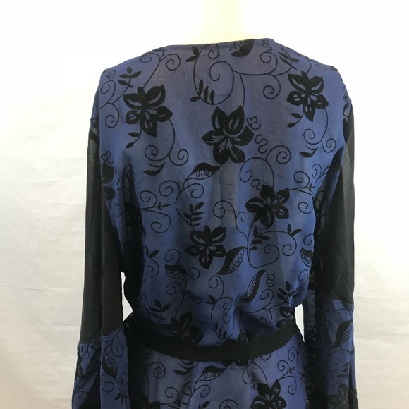 2/$40 Navy and Black Chiffon Floral Robe - Picture 8 of 9